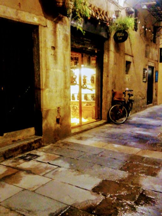 El Born, after the rain